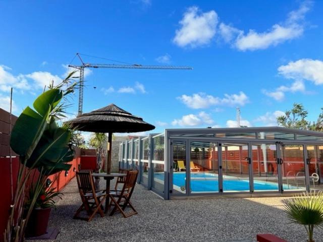 O Cantinho Entre A Ria E O Mar - With Hot Water Pool All Year Round Torreira Exterior photo
